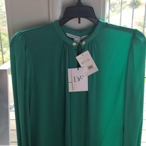 Diane von Furstenberg emerald green blouse